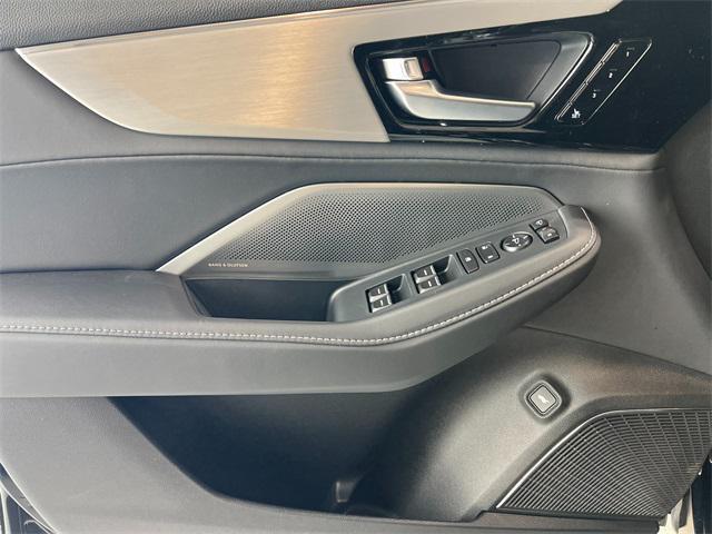 new 2025 Acura MDX car, priced at $60,750