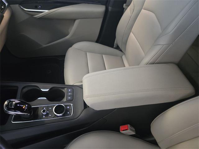 used 2022 Cadillac XT4 car, priced at $23,726