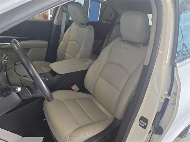 used 2022 Cadillac XT4 car, priced at $23,726
