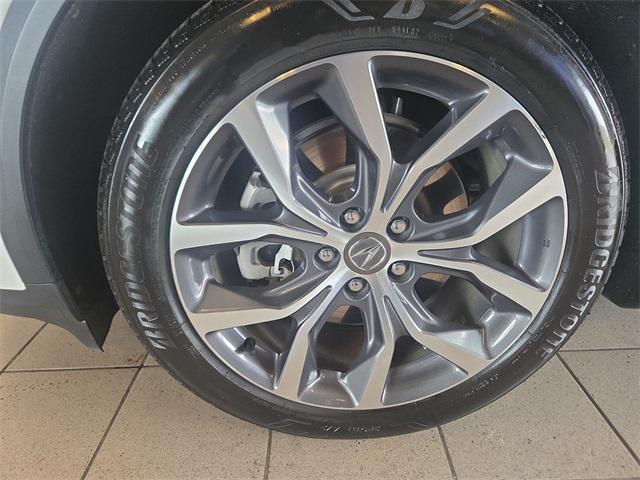 used 2023 Acura MDX car, priced at $44,950