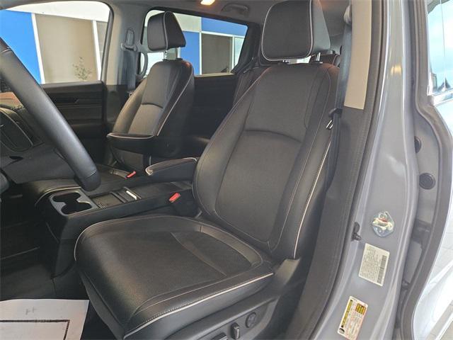 used 2024 Honda Odyssey car, priced at $41,481