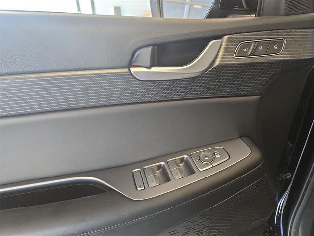 used 2025 Hyundai Palisade car, priced at $44,899