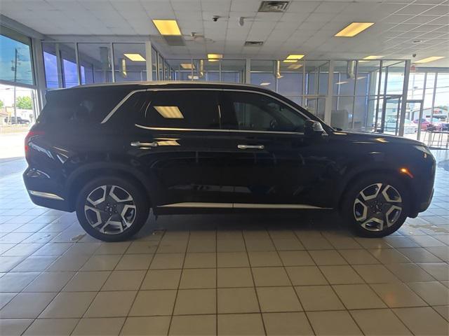 used 2025 Hyundai Palisade car, priced at $44,899