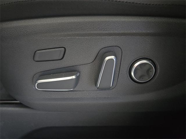 used 2025 Hyundai Palisade car, priced at $44,899
