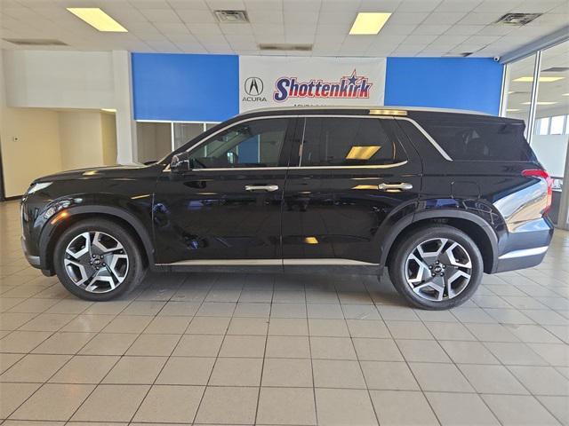 used 2025 Hyundai Palisade car, priced at $44,899
