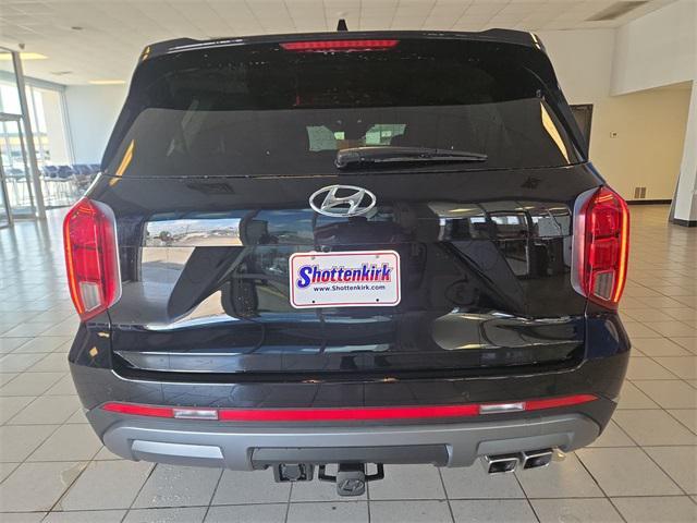 used 2025 Hyundai Palisade car, priced at $44,899