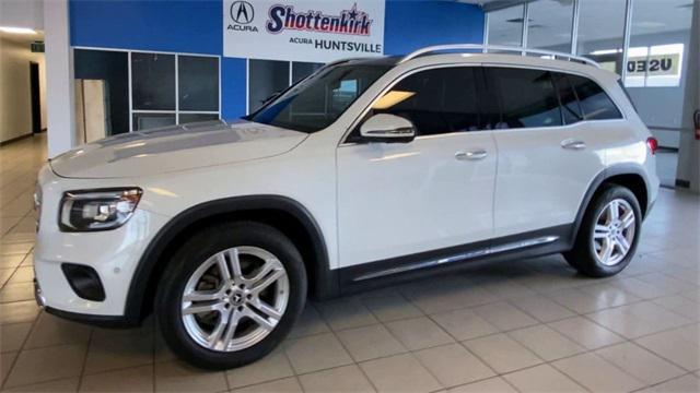 used 2020 Mercedes-Benz GLB 250 car, priced at $28,693