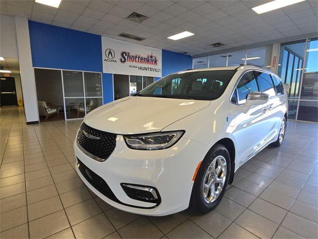 used 2021 Chrysler Pacifica Hybrid car, priced at $30,740