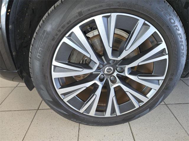 used 2020 Volvo XC90 car, priced at $27,500