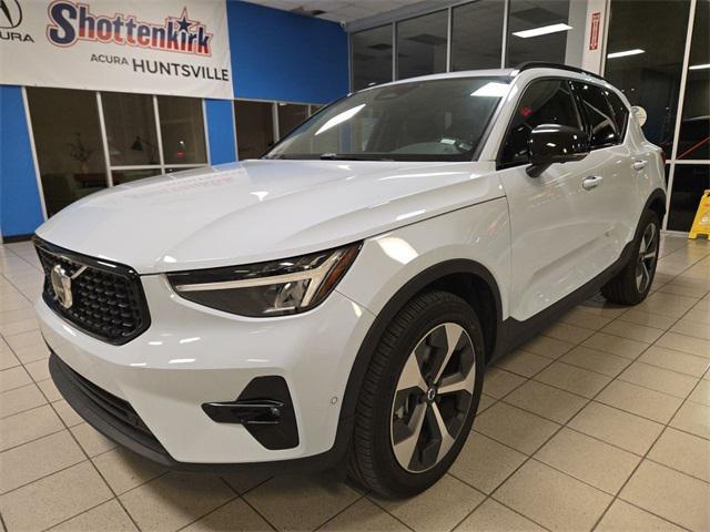 used 2024 Volvo XC40 car, priced at $34,300