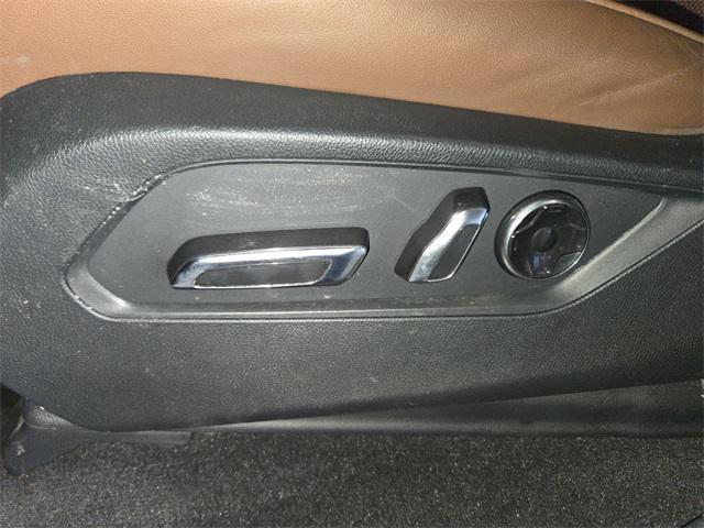 used 2023 Acura MDX car, priced at $43,381