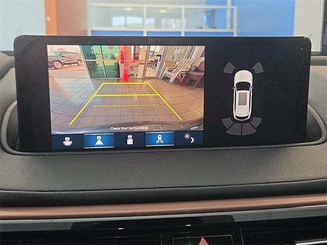 used 2023 Acura MDX car, priced at $43,381