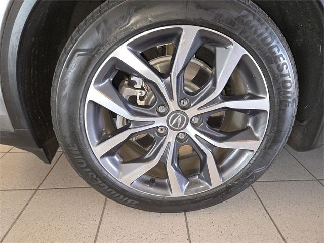 used 2023 Acura MDX car, priced at $43,381