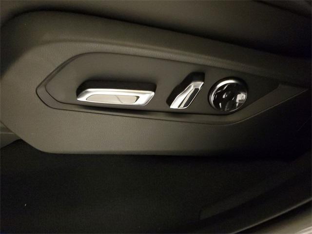 used 2023 Acura MDX car, priced at $50,434