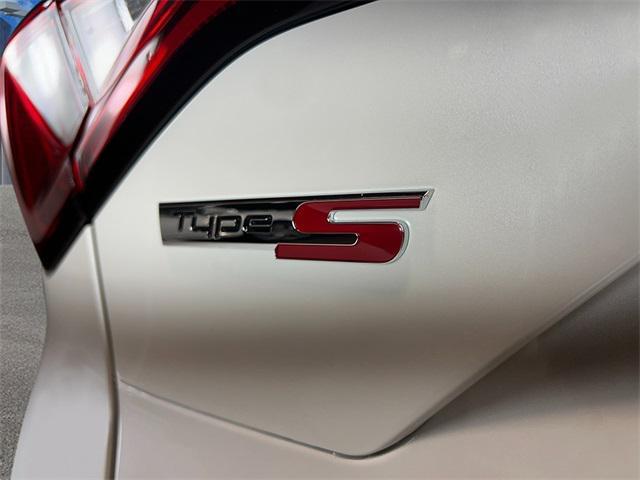 new 2026 Acura MDX car, priced at $77,800