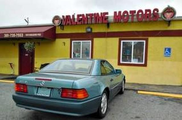 used 1991 Mercedes-Benz SL-Class car, priced at $8,500