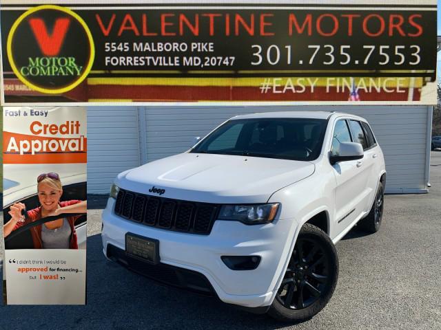 used 2017 Jeep Grand Cherokee car, priced at $17,500