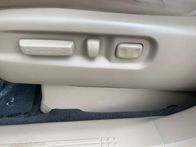 used 2011 Honda Pilot car, priced at $12,900