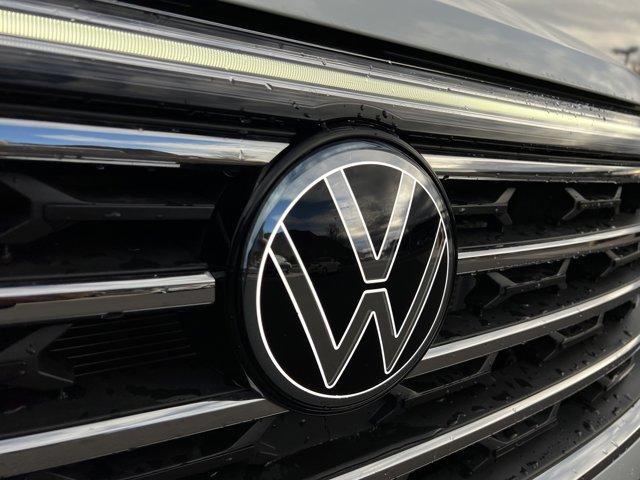new 2024 Volkswagen Atlas car, priced at $47,311