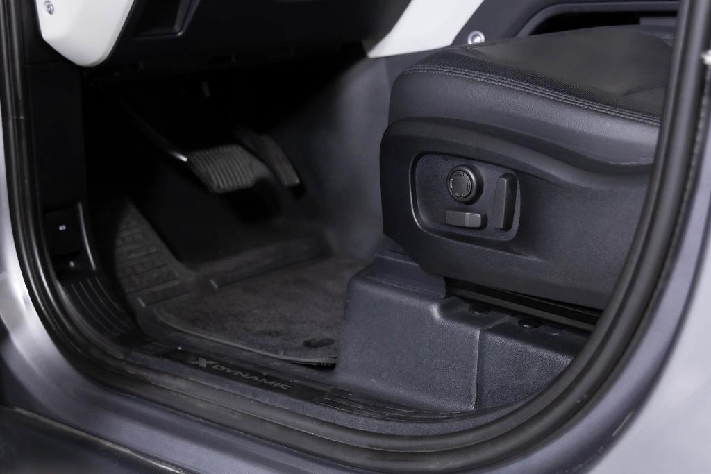 used 2023 Land Rover Defender car, priced at $57,900