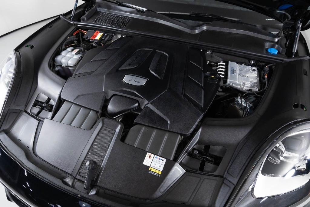 used 2021 Porsche Cayenne car, priced at $59,900