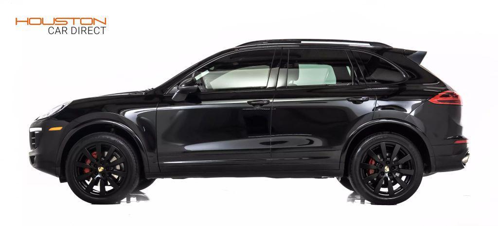 used 2018 Porsche Cayenne car, priced at $23,495