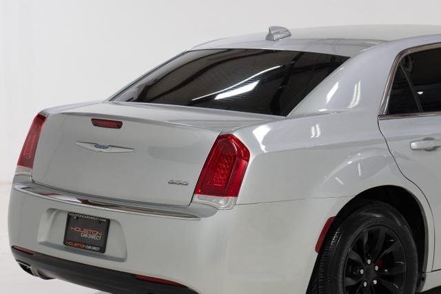 used 2021 Chrysler 300 car, priced at $19,995