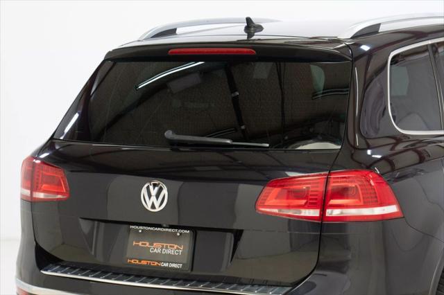 used 2017 Volkswagen Touareg car, priced at $17,717