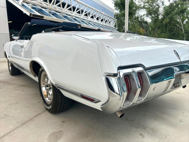 used 1970 Oldsmobile Cutlass car, priced at $43,997