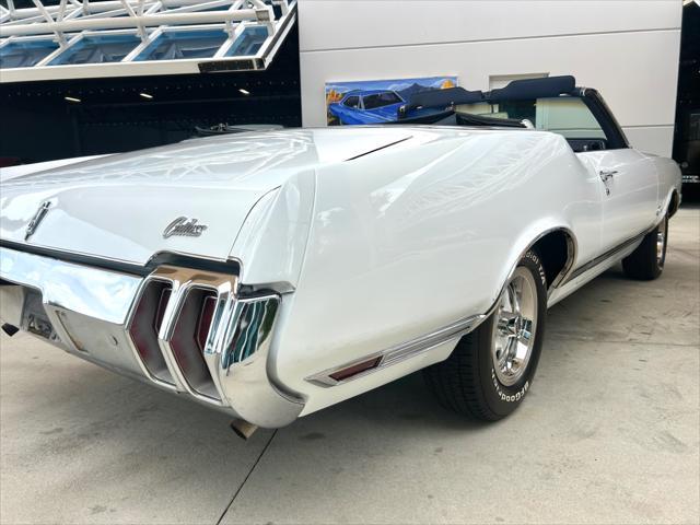 used 1970 Oldsmobile Cutlass car, priced at $43,997