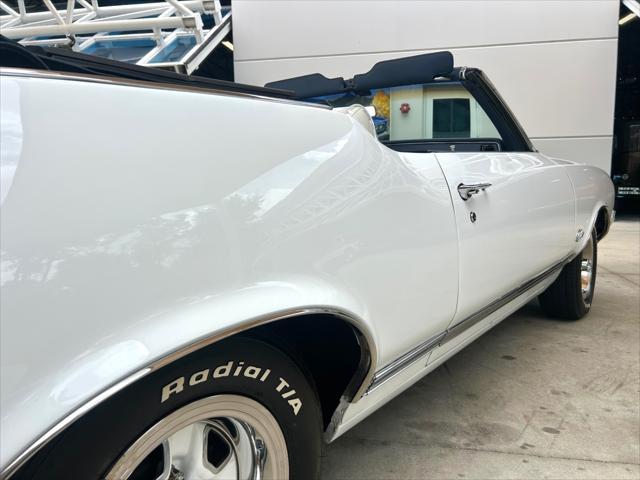 used 1970 Oldsmobile Cutlass car, priced at $43,997