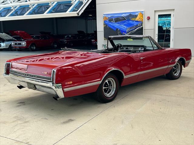 used 1966 Oldsmobile 442 car, priced at $39,997