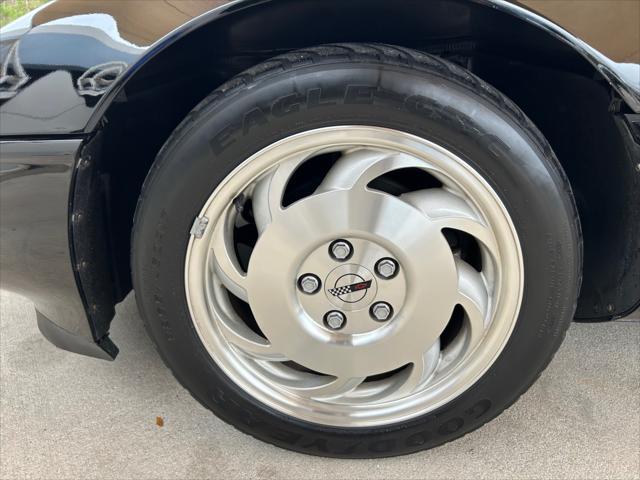 used 1993 Chevrolet Corvette car, priced at $24,997