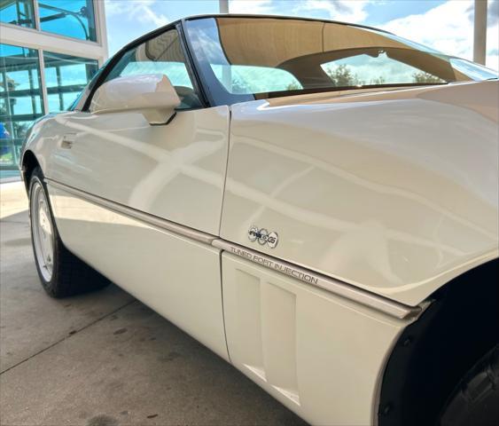 used 1988 Chevrolet Corvette car, priced at $24,997