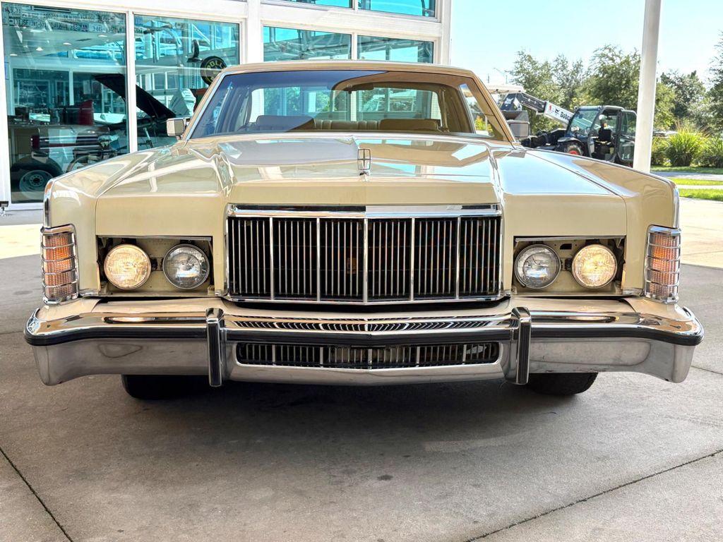used 1976 Lincoln Continental car, priced at $27,997