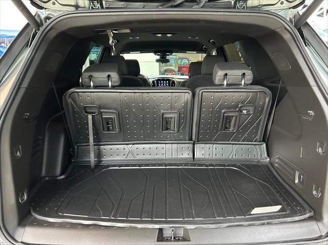 used 2023 Chevrolet Traverse car, priced at $28,997