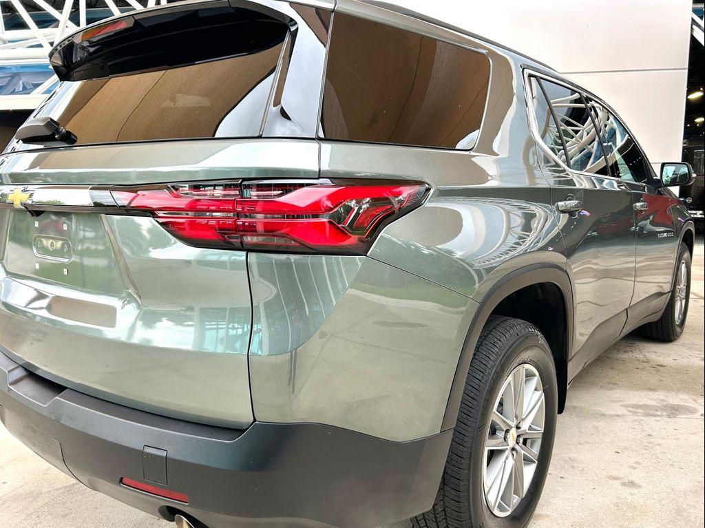 used 2023 Chevrolet Traverse car, priced at $27,997