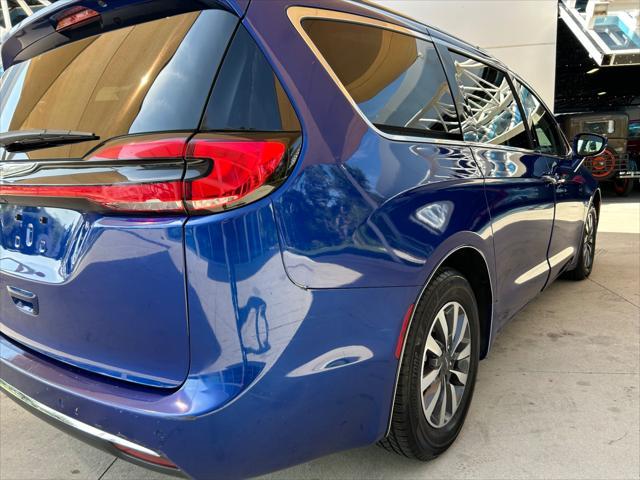 used 2021 Chrysler Pacifica car, priced at $19,997