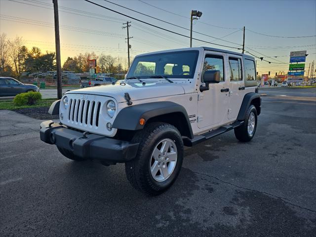 used 2016 Jeep Wrangler Unlimited car, priced at $18,995