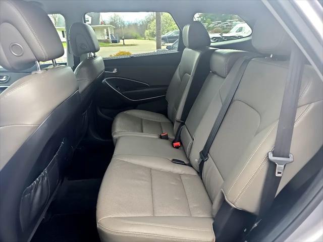 used 2019 Hyundai Santa Fe XL car, priced at $15,995