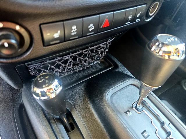 used 2015 Jeep Wrangler Unlimited car, priced at $19,500