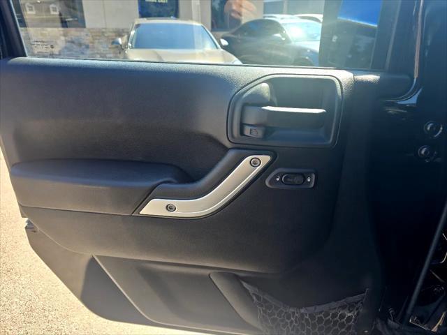 used 2015 Jeep Wrangler Unlimited car, priced at $19,500