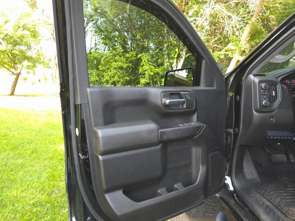 used 2021 Chevrolet Silverado 1500 car, priced at $34,990