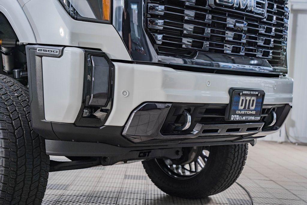 used 2024 GMC Sierra 2500 car, priced at $92,000