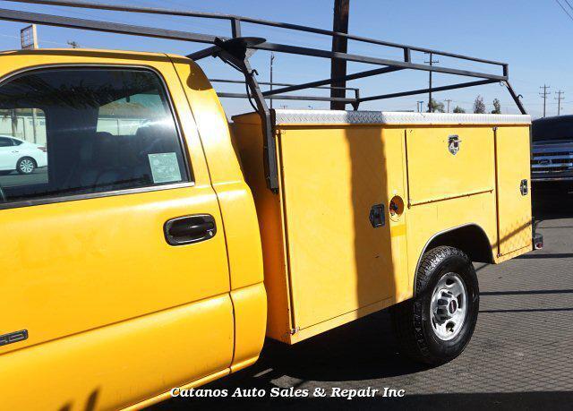 used 2006 GMC Sierra 2500 car, priced at $12,999