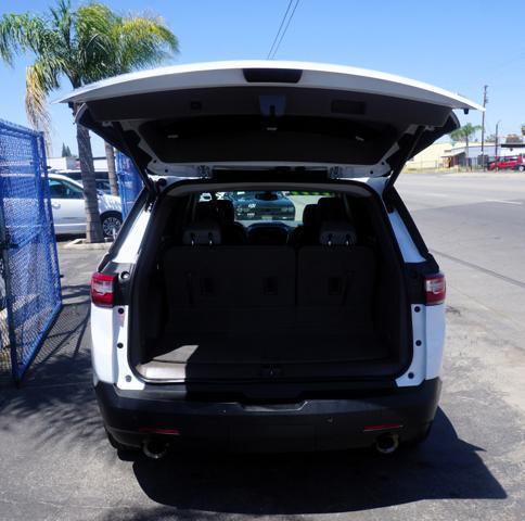 used 2018 Chevrolet Traverse car, priced at $19,999