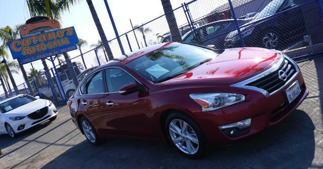 used 2013 Nissan Altima car, priced at $9,999