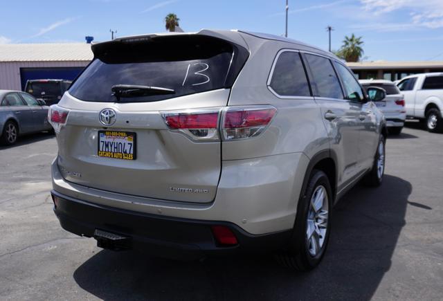 used 2015 Toyota Highlander car, priced at $17,999