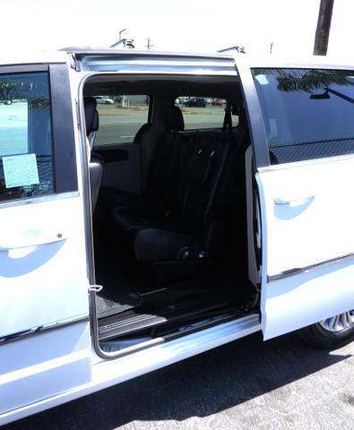 used 2015 Chrysler Town & Country car, priced at $11,999