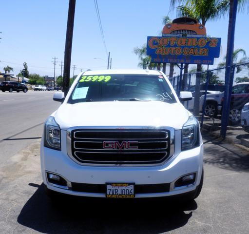 used 2017 GMC Yukon car, priced at $25,599